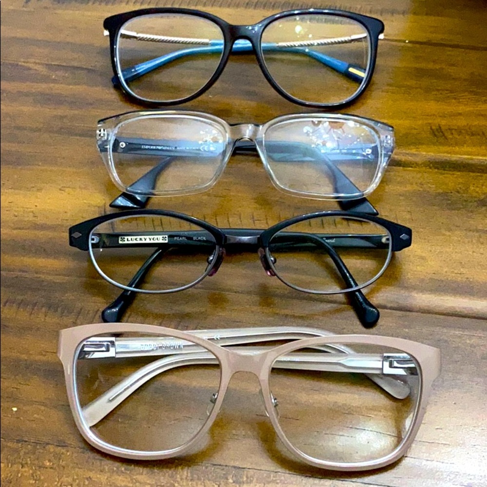 Women’s eyeglasses lot